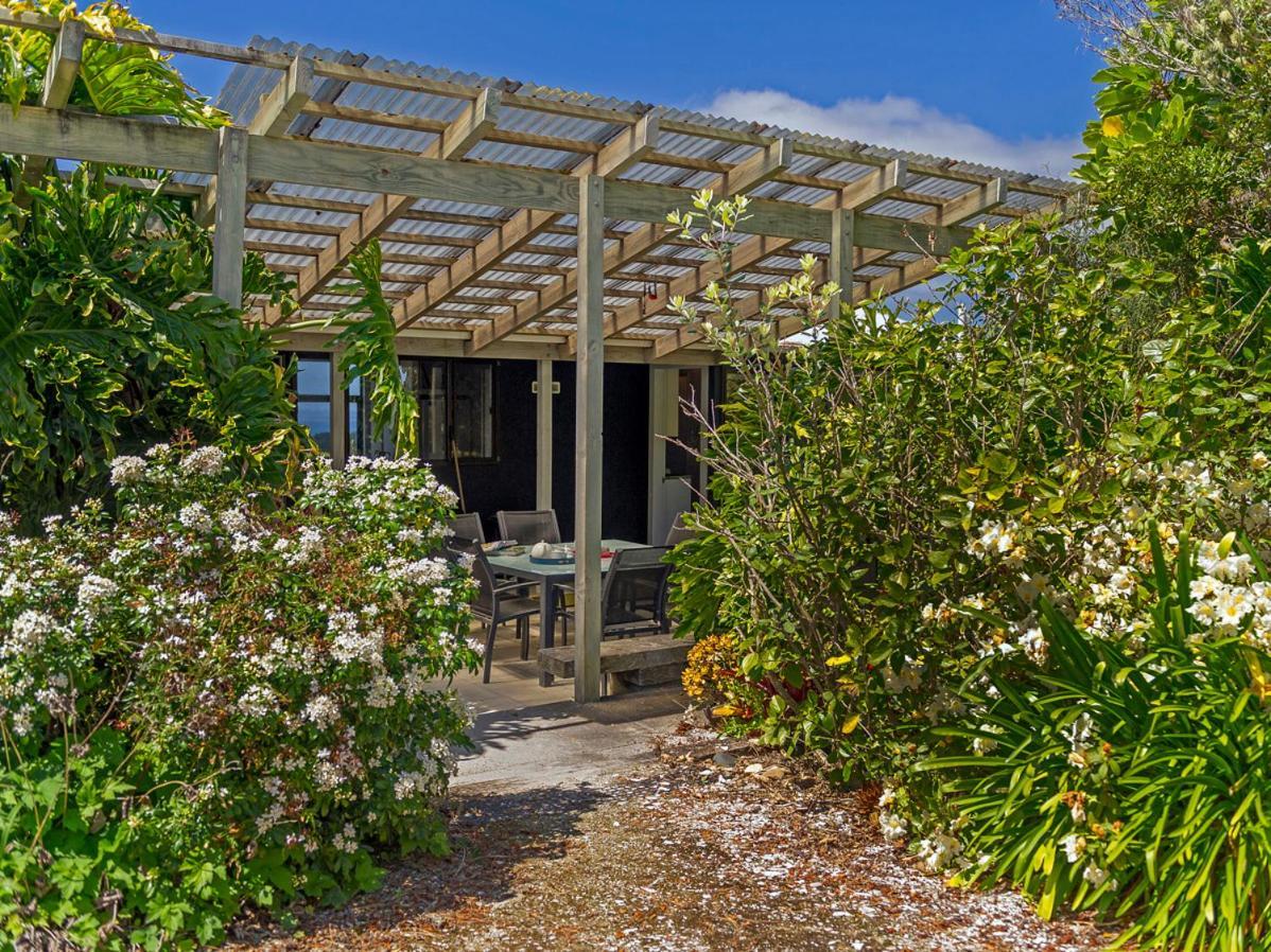 Hahei Hideaway - Hahei Holiday Home エクステリア 写真