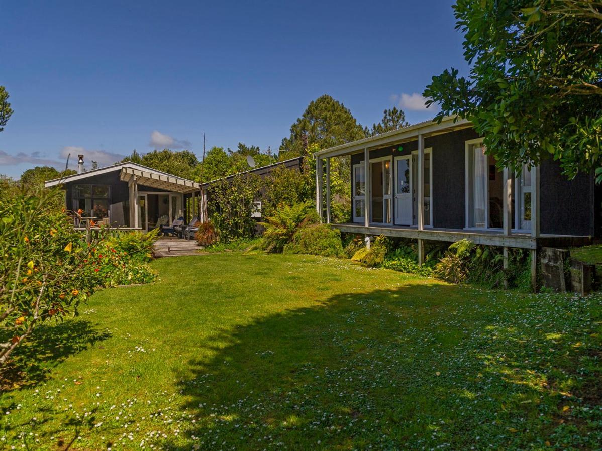 Hahei Hideaway - Hahei Holiday Home エクステリア 写真
